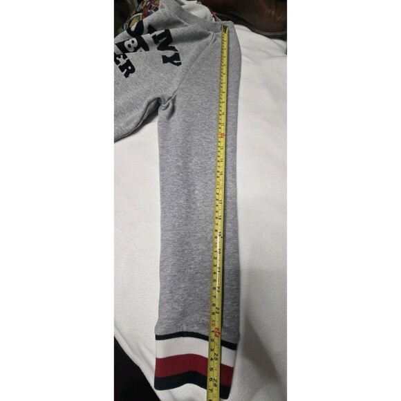 Tommy Hilfiger Denim 1985 Crewneck Sweatshirt Gray Size S/M Logo Pullover USA - Picture 8 of 15